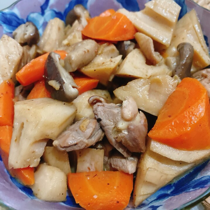 生姜が香る*♡鶏肉と根菜の煮物